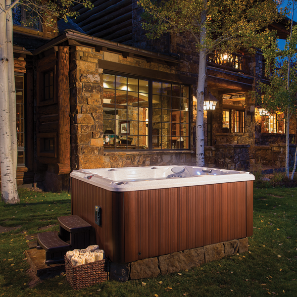 Best Hot Tub for Your Backyard